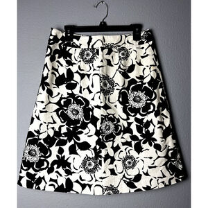 Merona Size 6‎ A Line Skirt Black & White Floral Knee Length Pockets Lined Retro